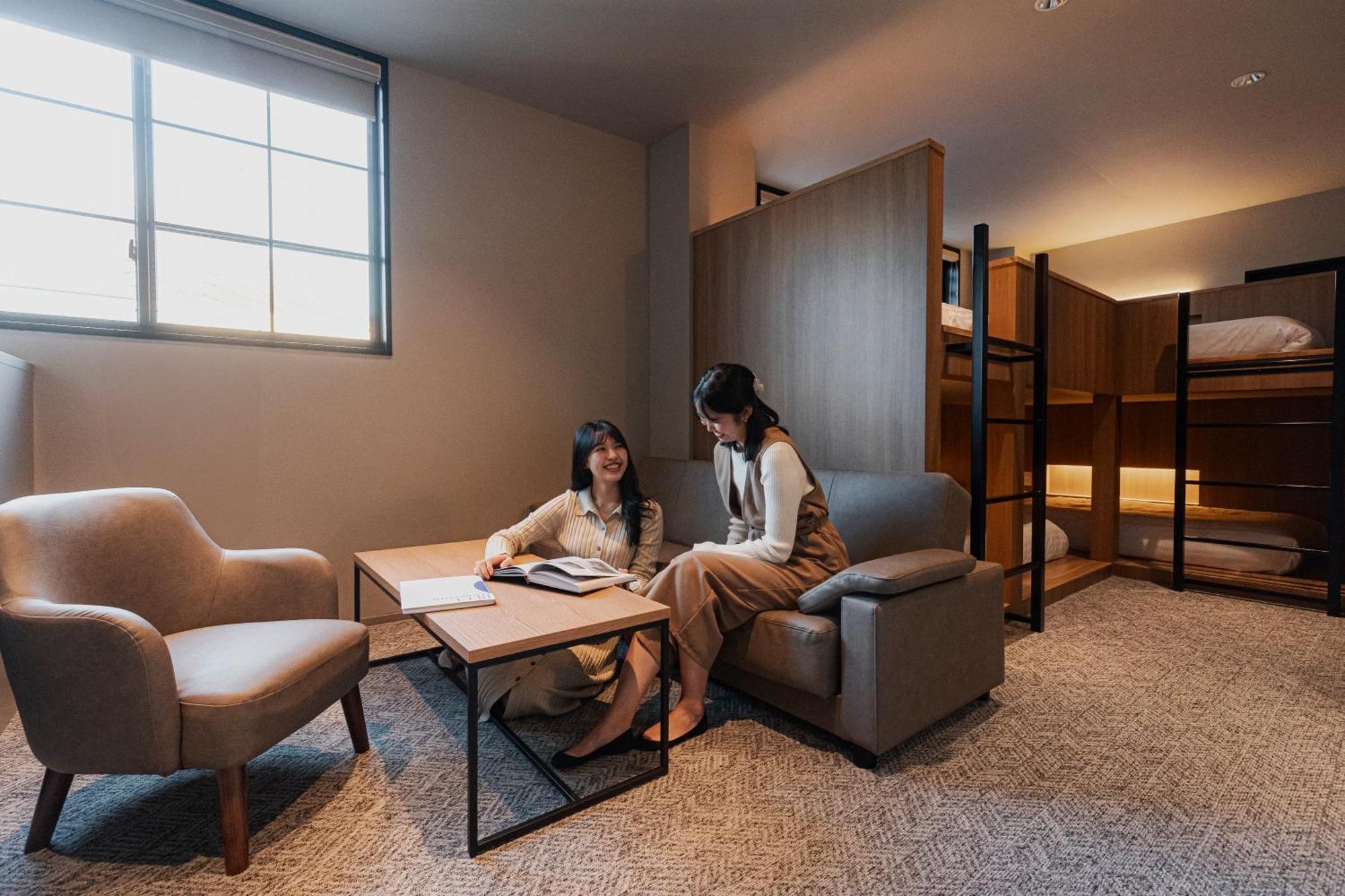 Gems Yufuin Hotel And Spa Cafe Bar Kamer foto
